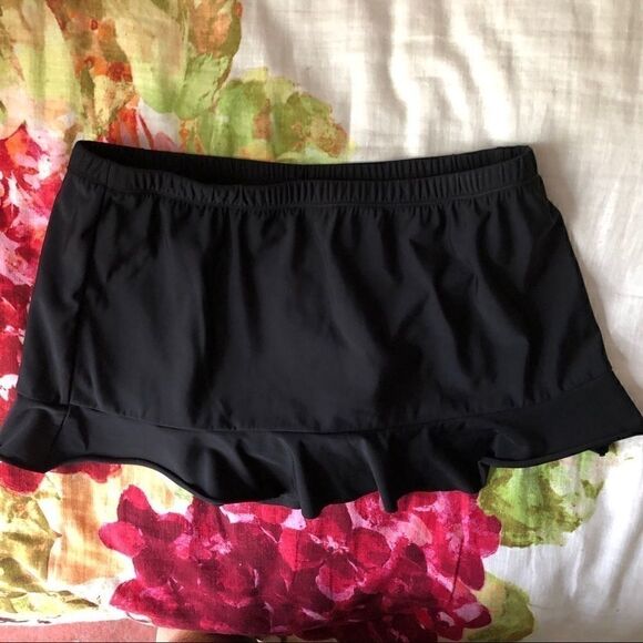 Aqua Green Size Medium Black Swim Skirt - Picture 1 of 5